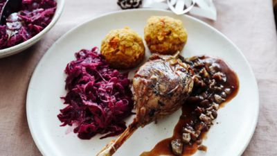 Red Cabbage with Pears
