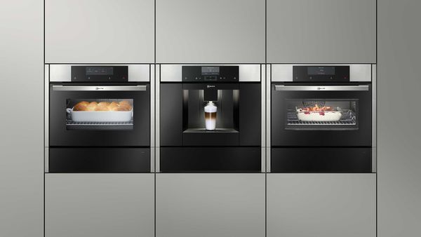 Kompakt-Backofen + Dampfgarer + Kaffeevollautomat - eine Kombination für kreative Küchenplaner