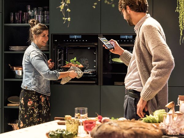 Smart kitchens with Home Connect