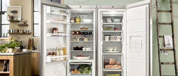 Close up shot of a NEFF American-Style Fridge Freezer with both doors open