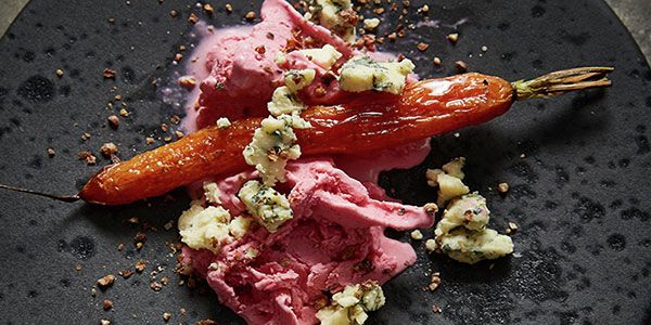 Bietenijs met Blue Stilton