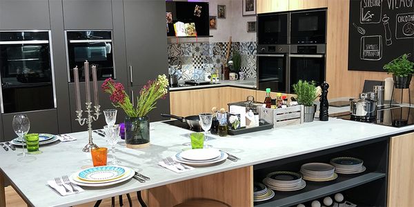 NEFF Gourmet Center