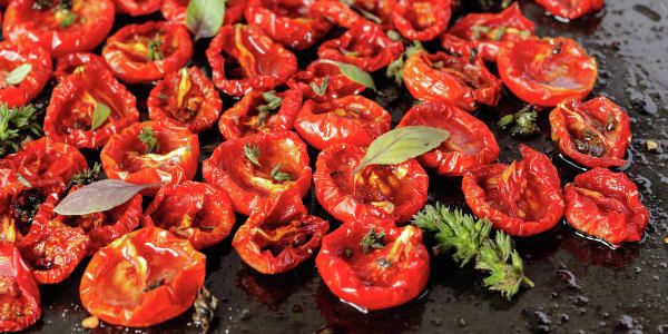 Ovengedroogde tomaatjes met Provençaalse kruiden