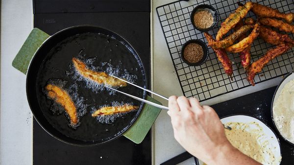 Halloween Chilli Pakoras: Step 3