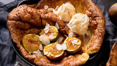Mini Dutch baby pancakes with caramelized figs  and ice cream