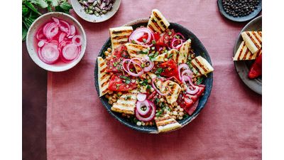 Gegrilde watermeloensalade met halloumi