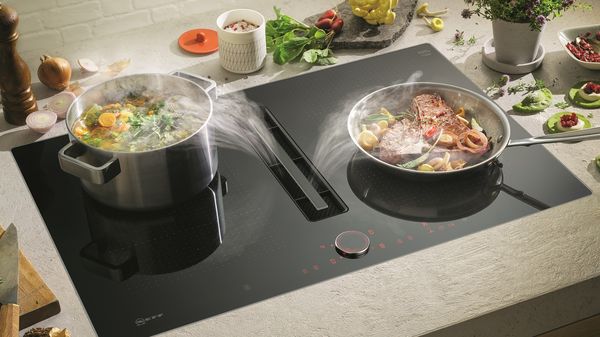 Flush-mounted hobs emphasise a harmonious overall appearance in the kitchen