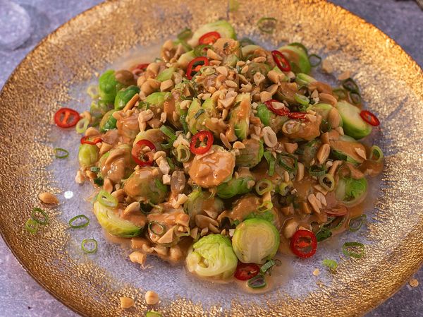 Peanut & Honey Dressed Sprouts