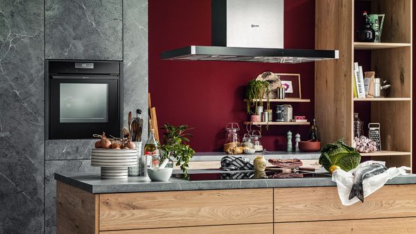 Colours, unit fronts, handles, walls are important design elements in the kitchen