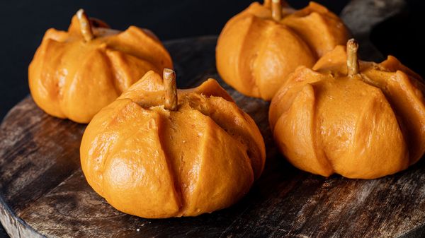 Pumpkin Bao Buns
