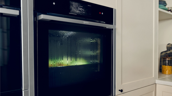 Backofen mit Dampfunterst&uuml;tzung