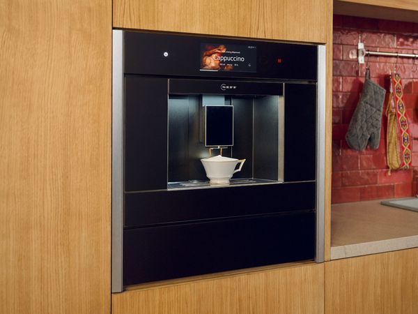 Smarter Genuss mit dem NEFF Einbau-Kaffeevollautomat mit Home Connect