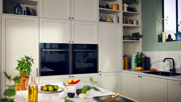 Kitchen with neff oven appliances