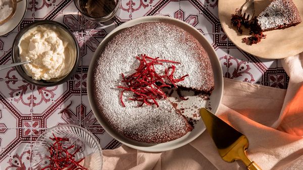 Beetroot chocolate cake