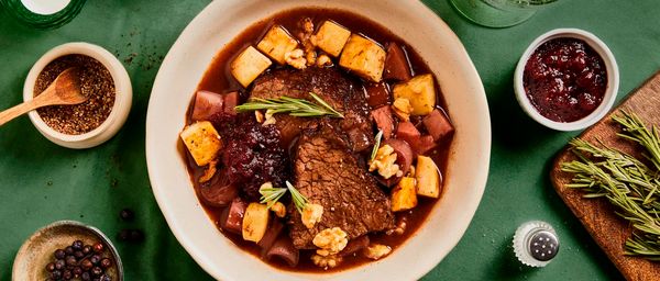 Beef pot roast with cranberry sauce