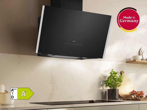 Testsieger: NEFF Dunstabzugshaube D98IPT2S0 – Wandesse im Schräg-Design