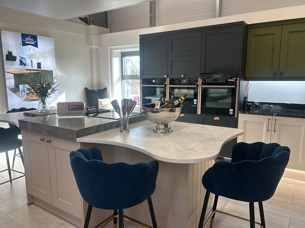 Regal Kitchens location set up