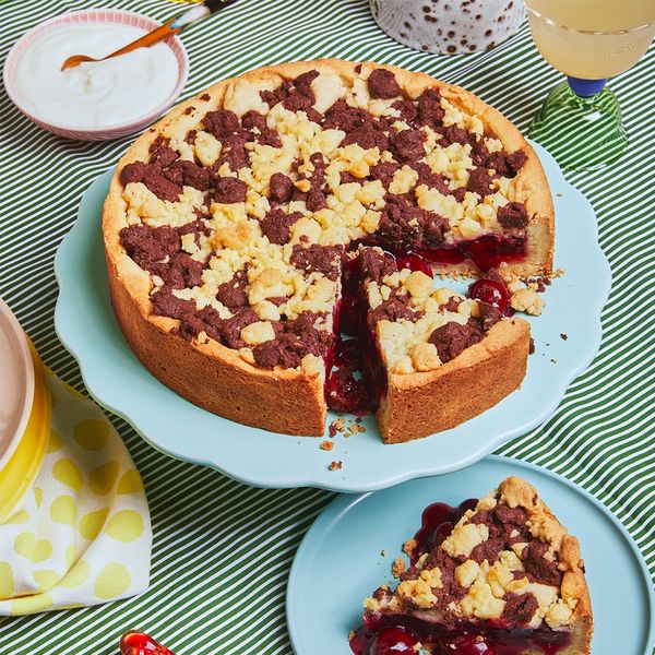 German sour cherry streusel cake