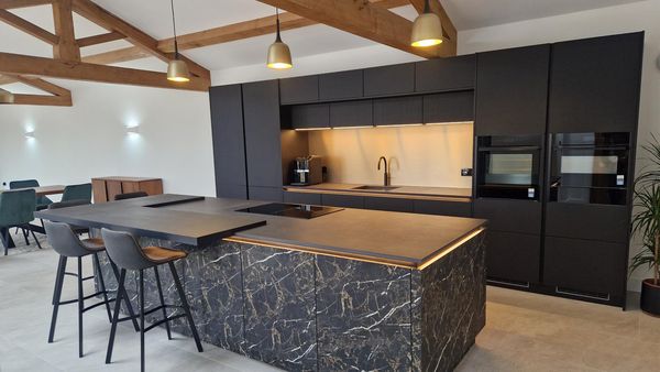 NEFF MasterPartner®: Counter Interiors