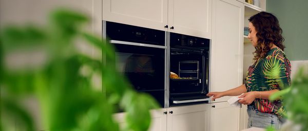 Neff Au promotional banner