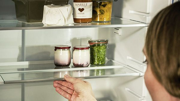 Kühlschrank mit Vario Shelf von NEFF