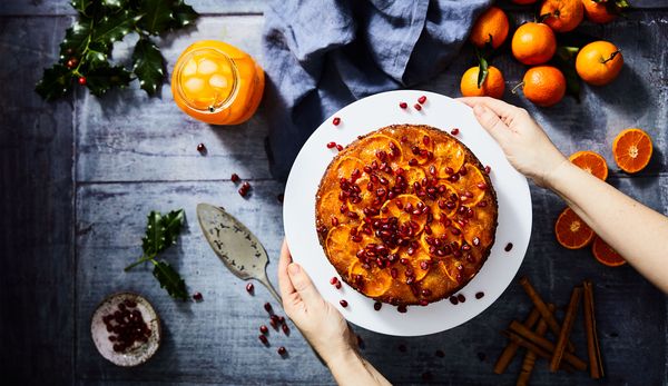 Gluten free clementine and cinnamon upside-down cake