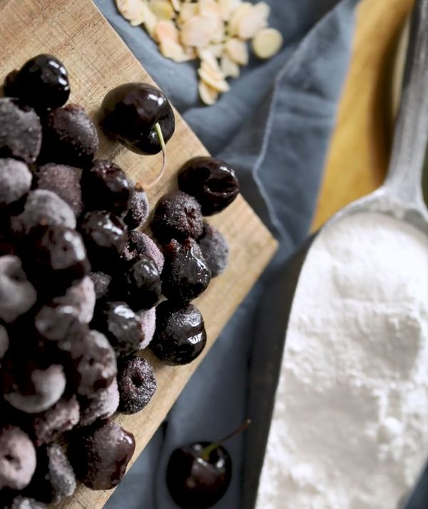 cherry bakewell pancakes