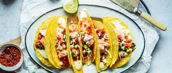 Rezept: Lachs-Tacos mit rotem Chimichurri