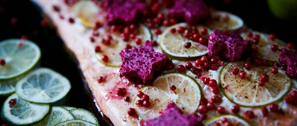 Rezept: Silvester-Lachs mit Rote Bete-Butter  